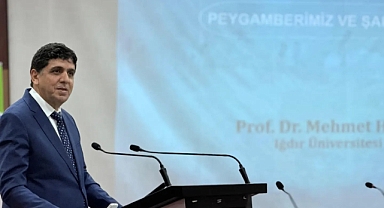 Iğdır Üniversitesinde "Peygamberimiz ve Şahsiyet İnşası" konuşuldu