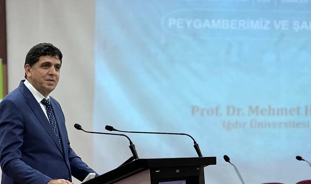 Iğdır Üniversitesinde "Peygamberimiz ve Şahsiyet İnşası" konuşuldu