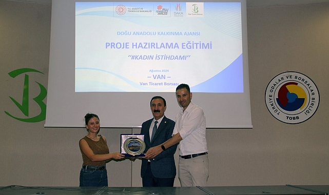 'Kadın İstihdamı' temasıyla proje döngüsü yönetimi eğitimi gerçekleştirildi