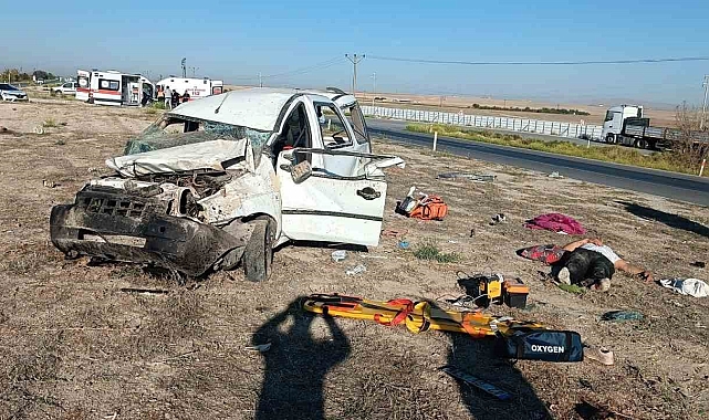 Konya'da meydana gelen feci kazada 2 kişi hayatını kaybetti