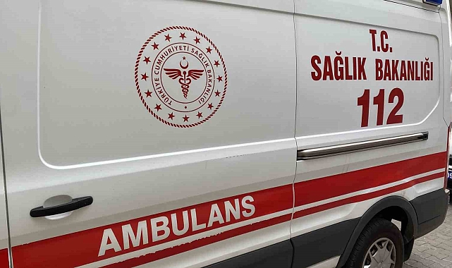 Kötü koku ihbarına gelen ekipler, yalnız yaşayan yaşlı adamın cansız bedeni ile karşılaştı