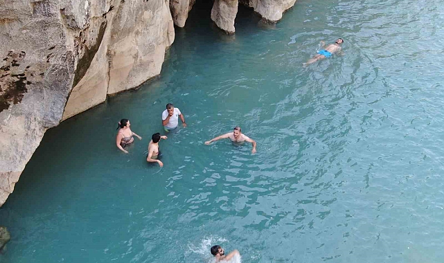 Masiro Kanyonu güzelliğiyle büyülüyor