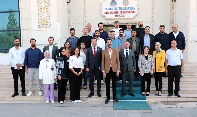 "Patnos'un Eğitiminde Dönüşüm Yaşanıyor"