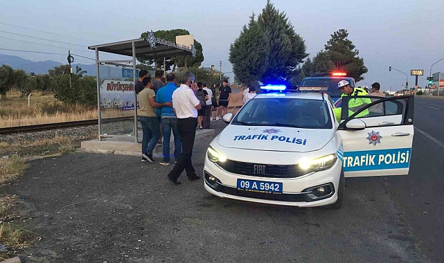 Raylardan geçerken trenin çarptığı yaşlı kadın, hayatını kaybetti