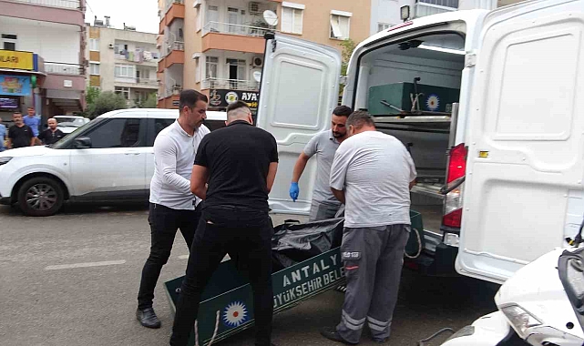 Rus vatandaşı kaldığı evde ölü bulundu