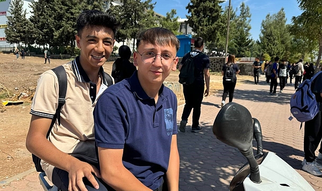 "Servis ücreti 2 bin TL'ye kadar çıkıyor, motosiklete 200 liralık yakıt yetiyor"