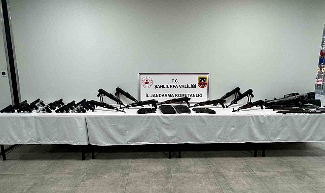 Silah kaçakçılığı operasyonunda 20 kişi gözaltına alındı