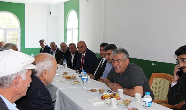 Vekil Alagöz, Tuzluca'ya bağlı köylerde vatandaşların sorunlarını dinledi