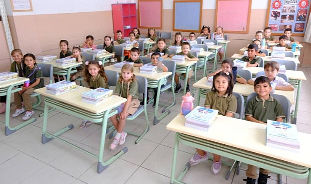 Yarın 20 milyondan fazla öğrenci dersbaşı yapacak
