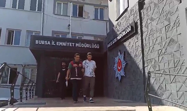 53 suç kaydı bulunan hırsızı çaldığı ayakkabı yakalattı