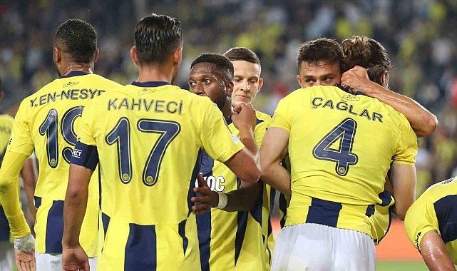 8 yıl sonra Manchester United'ı konuk edecek