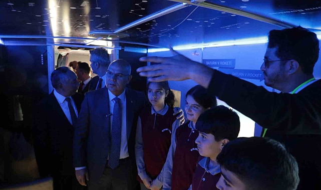Ağrı'da genç yetenekler hazırladıkları etkinlikleri tanıtma fırsatı yakaladı