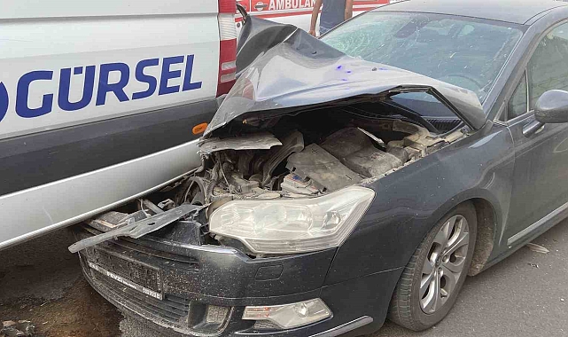 Aksaray'da şiddetli rüzgar yerini kum fırtınasına bıraktı