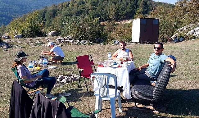 Bafra'ya gelen yamaç paraşütü sporcuları, Kapıkaya'ya hayran kaldı
