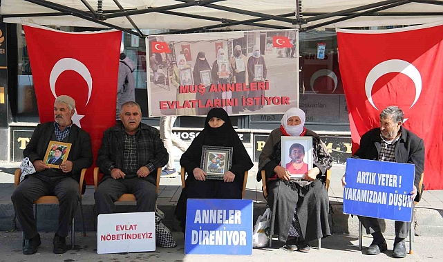 Bahçeli'nin çağrısına evlat nöbetindeki annelerden destek