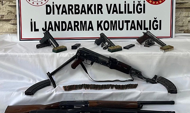 Diyarbakır'da kaçak silah operasyonunda 5 şüpheliden 1'i tutuklandı