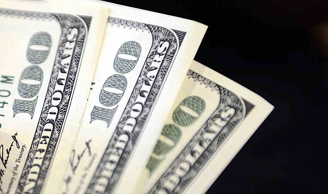Dolar 34,2890 liradan, güne başladı