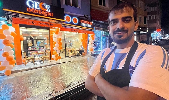 Genç girişimci  'gece döneri' konseptiyle açtığı işyerinde Erzurum'da bir ilki gerçekleştirdi