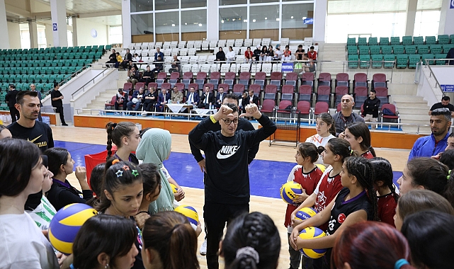 Giovanni Guidetti ile Yarının Sultanları’nın yeni sezondaki ilk durağı Iğdır oldu