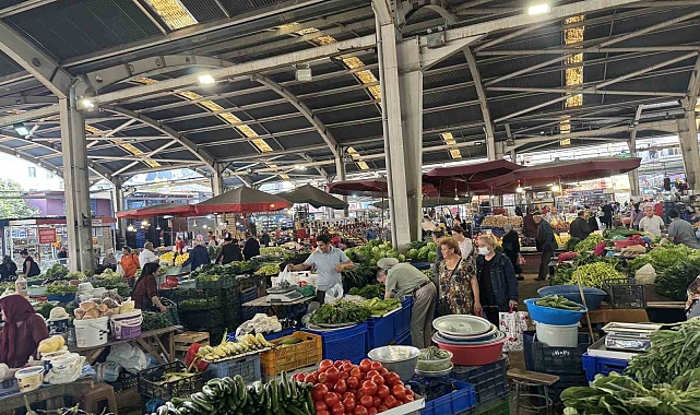 Halk pazarında fiyatların yüksek olması alım gücünü düşürdü