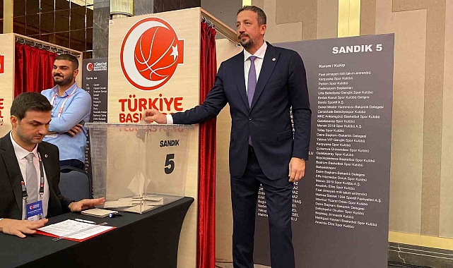 Hidayet Türkoğlu yeniden başkan seçildi