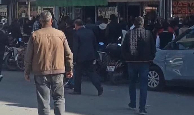 Iğdır'da husumetli aileler arasında çıkan kavgada sandalyeler havada uçuştu
