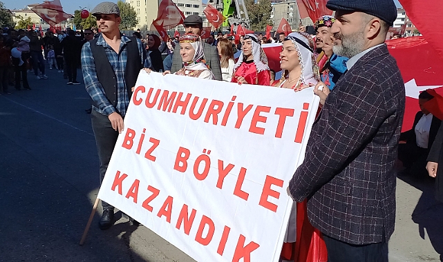 Iğdır'da Cumhuriyet Bayramı coşkuyla kutlandı