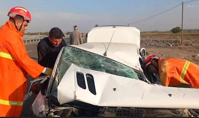 Iğdır'da feci trafik kazası: 3'ü ağır toplam 8 yaralı!