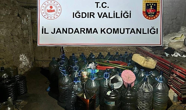 Iğdır’ın Aralık ilçesinde 4 bin 150 litre kaçak akaryakıt ele geçirildi