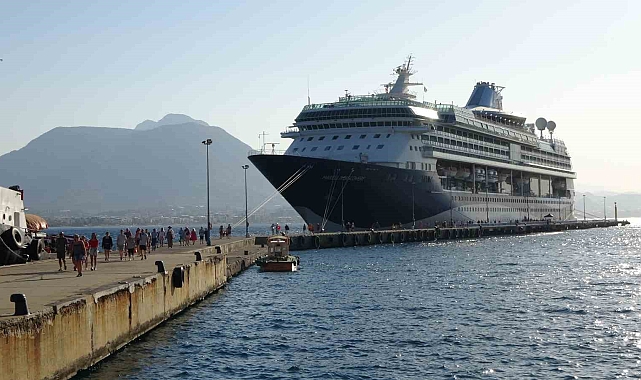 İsrail'in Gazze'deki Saldırıları Sebebiyle 41 Kruvaziyer Ziyareti İptal Edildi, 57 Bin 800 Yolcu Alanya'ya Gelemedi