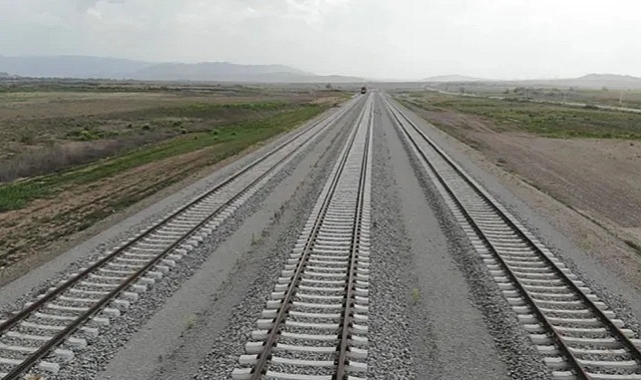 Kars-Iğdır-Nahçıvan Demiryolu Projesi Hayata Geçiyor!