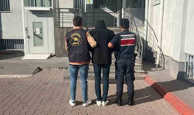 Kayseri'de farklı suçlardan aranması bulunan suç makinesi yakalandı