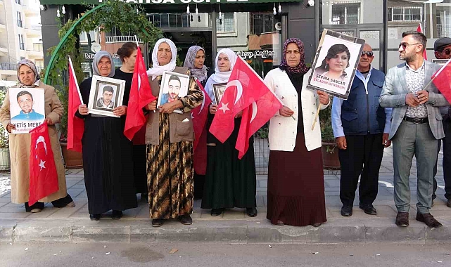 "Kızımın kalemini kırıp eline silah verdiler"
