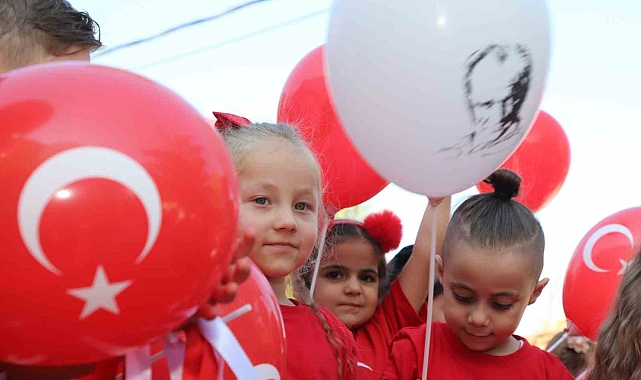 Miniklerin Cumhuriyet Bayramı heyecanı
