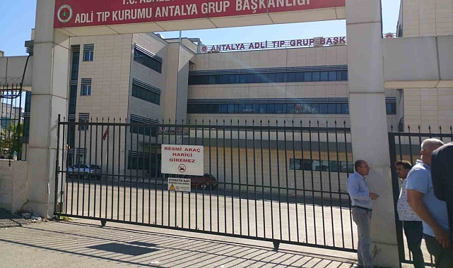 Motosiklet ile ekmek almaya giderken kaza hayatını kaybetti