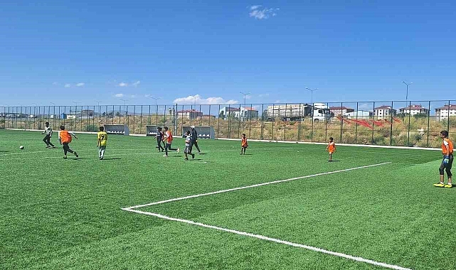 Özkan Özcanlı, ilçede sporun çehresini değiştirmeye devam ediyor
