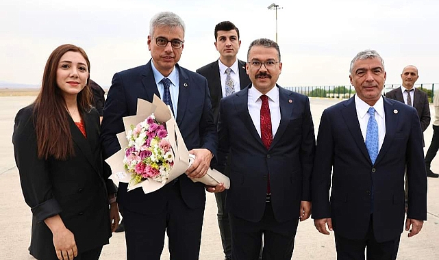 Sağlık Bakanı Memişoğlu Iğdır'da