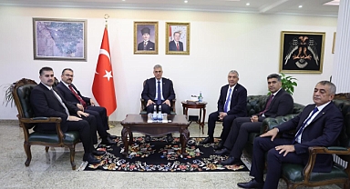 Sağlık Bakanı Memişoğlu’na Iğdır'ın hastane ve doktor ihtiyacı anlatıldı