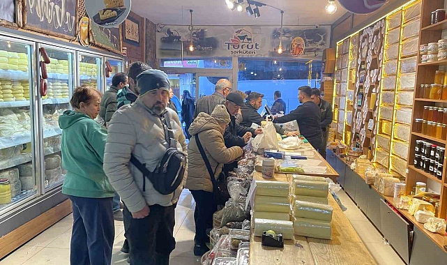 Turistler Sarıkamış'a gelmeye başladı