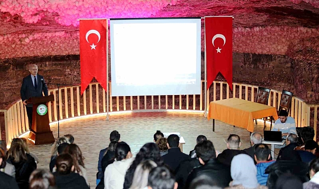 Tuzluca Tuz Terapi Merkezi'nde 'Ağrı Dağı Solunum Zirvesi'