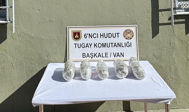 Van sınırında 3 kilo 786 gram uyuşturucu geçirildi
