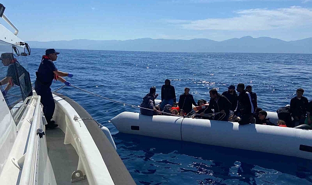 Yunanistan, 43'ü çocuk toplam 210 düzensiz göçmeni ölüme terk etti