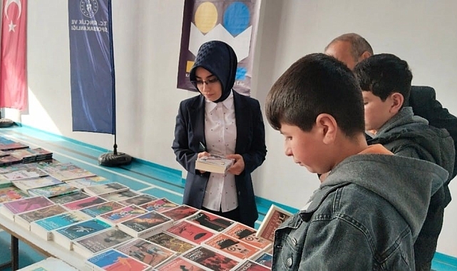 1.Patnos Kitap günleri yoğun bir ilgi ve katılımla okuyucularla buluştu