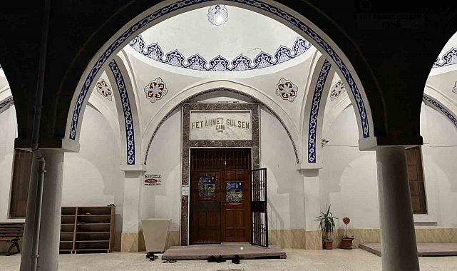 Adana'da cami imamı bıçaklanarak öldürüldü