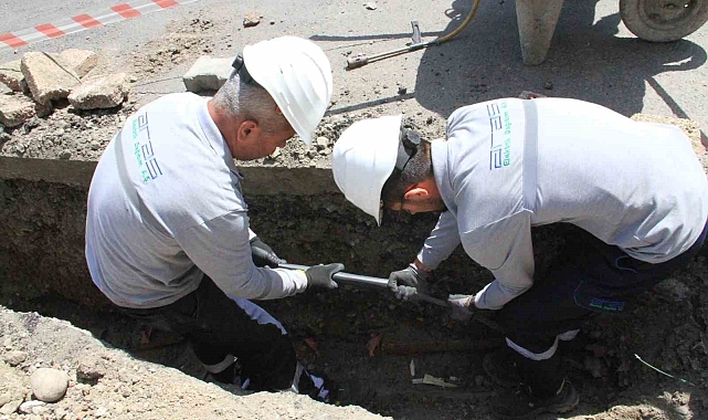 Aras elektrik,  hizmetleriyle göz dolduruyor