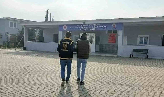 Bandırma'da eş zamanlı operasyon düzenlendi