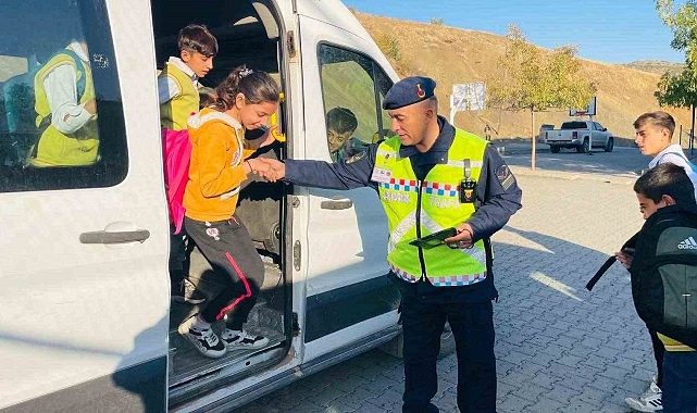 Bingöl'de servis araçları denetlendi