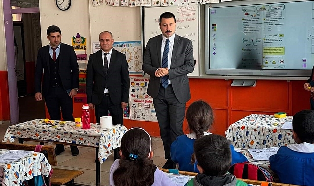 Diyadin Kaymakamı Mustafa Karali'den köy okullarına ziyaret