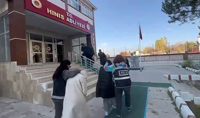 Erzurum polisi sahte altın bozdurmak isteyen şahıslara yönelik operasyon yaptı