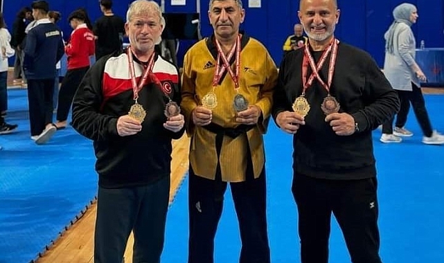 Erzurum taekwondosunun efsanesi Yıldıran tekmeden bir altın bir bronz madalya